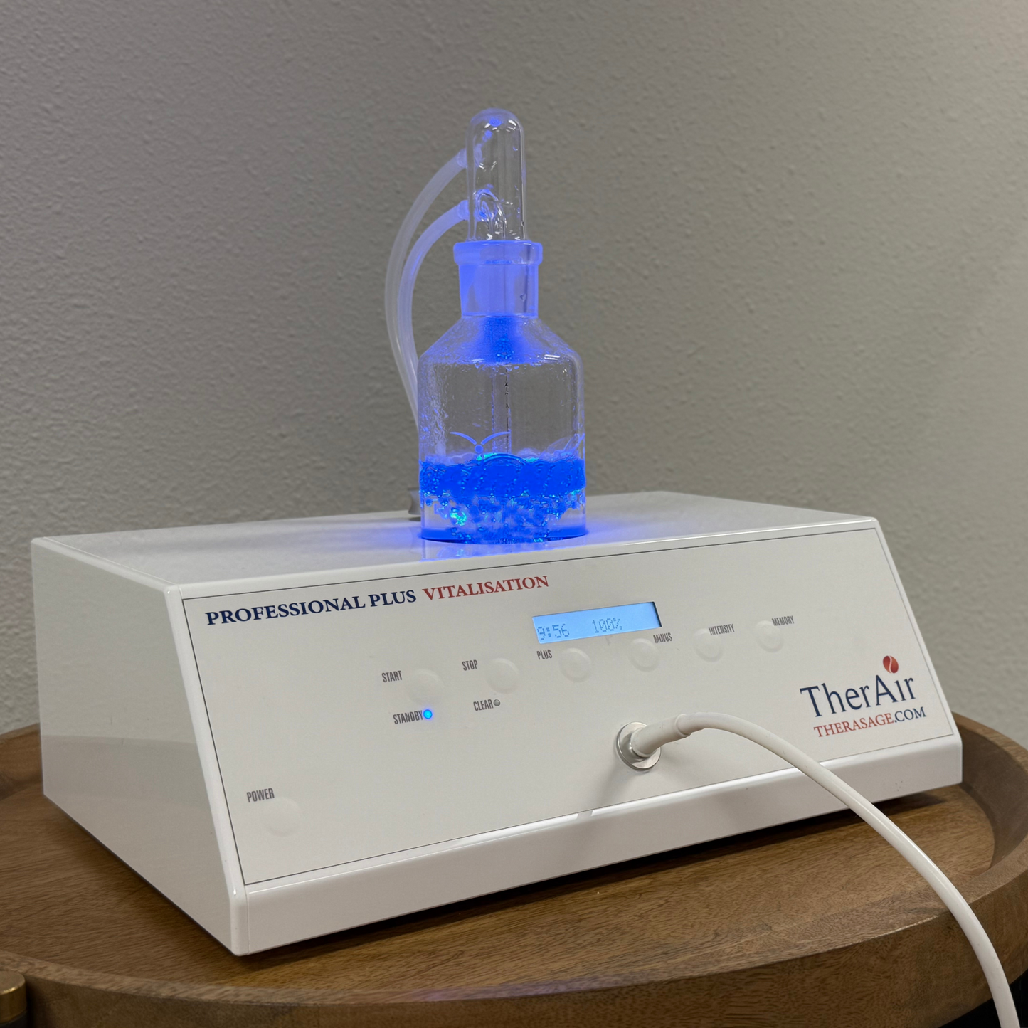 TherAir - Personal Singlet Oxygen Therapy Model